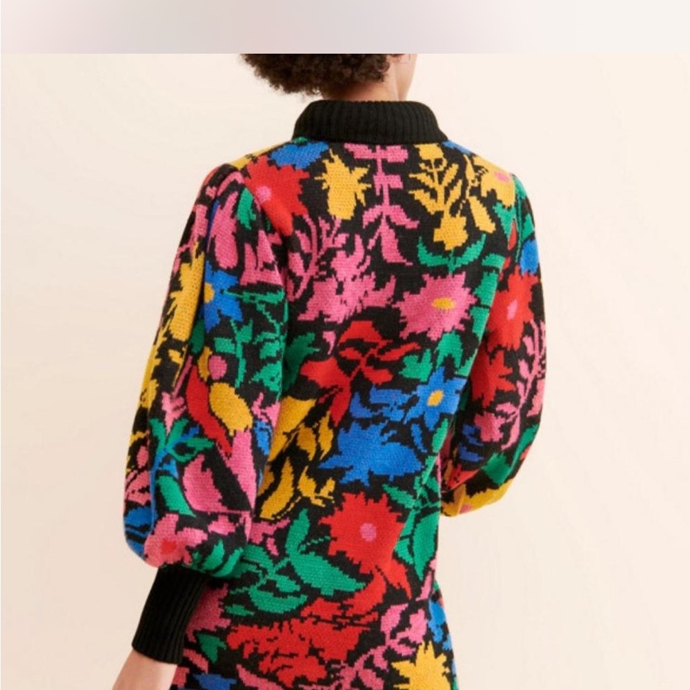 FARM Rio Multicolor Floral Sweater Dress - Picture 2 of 3